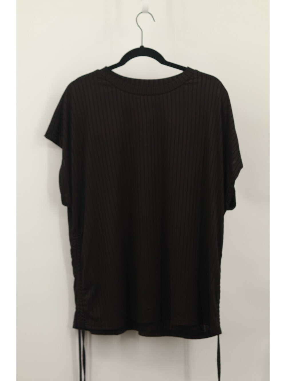 SHEIN Curve Black Ribbed Top 1XL Plus Size Short Sleeve Ruched Sides Stretch